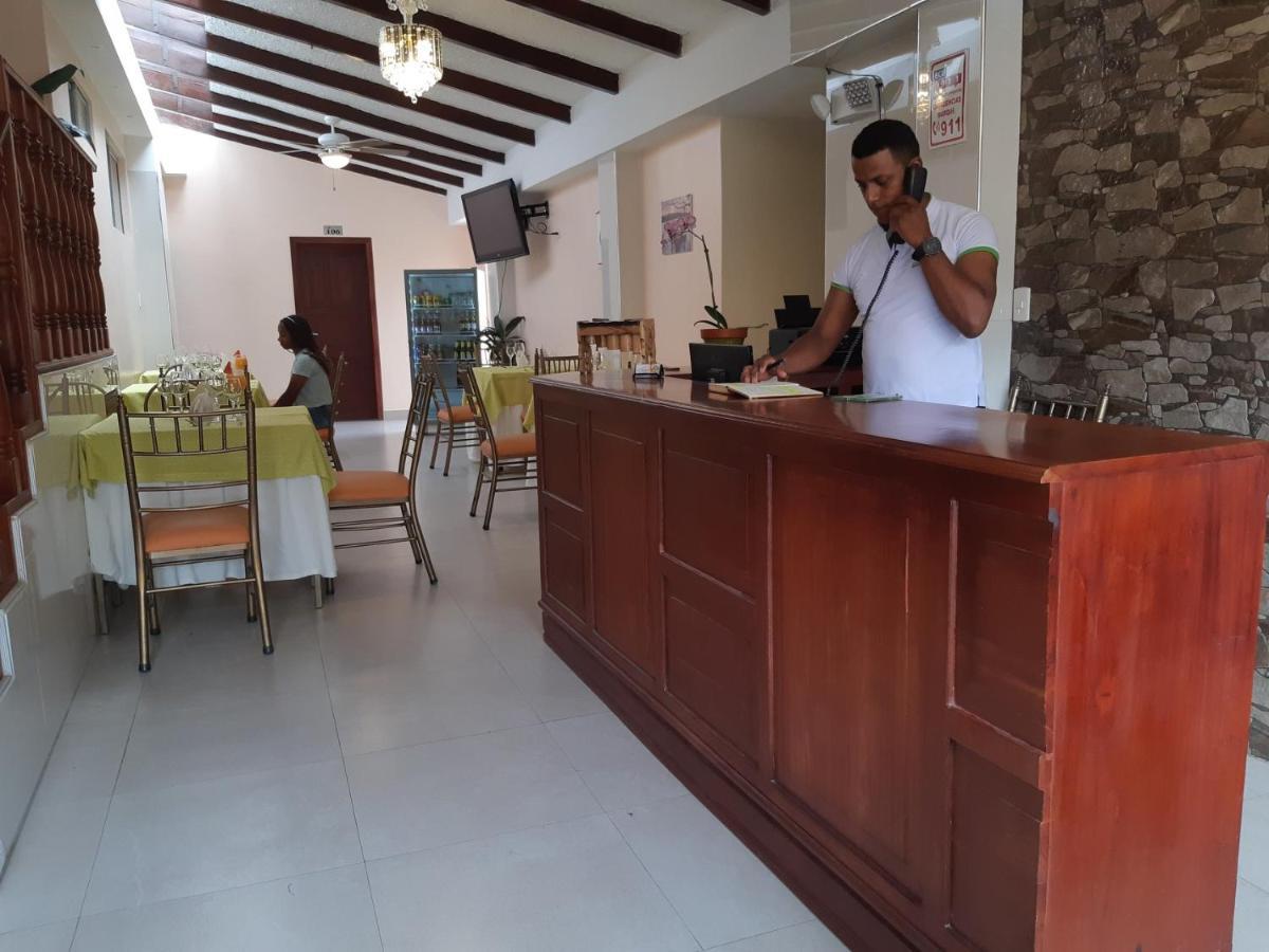 Hotel Cayapas Esmeraldas Ngoại thất bức ảnh